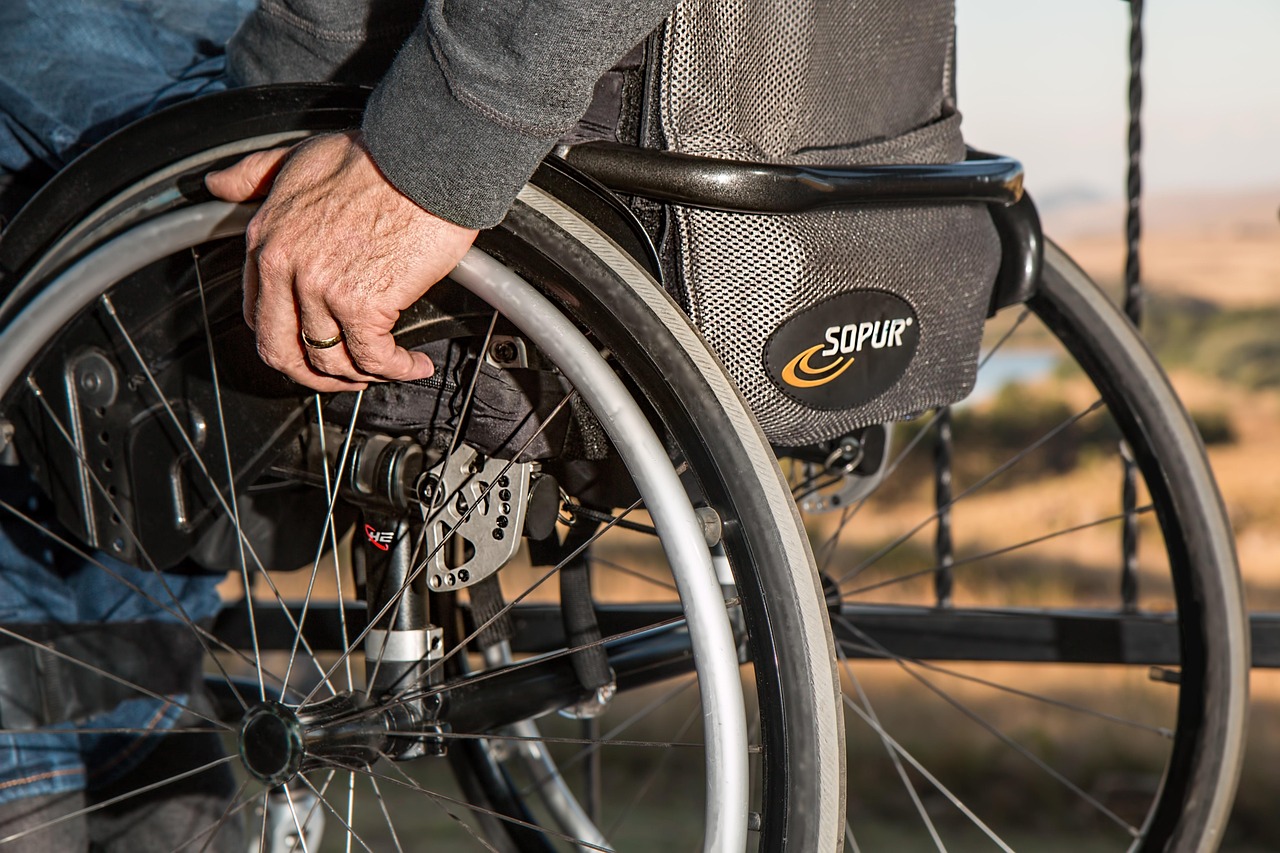 wheelchair-749985_1280 wheelchair-749985_1280